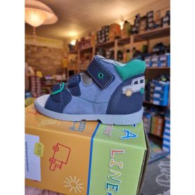 Linea szupinált szandál fiúknak