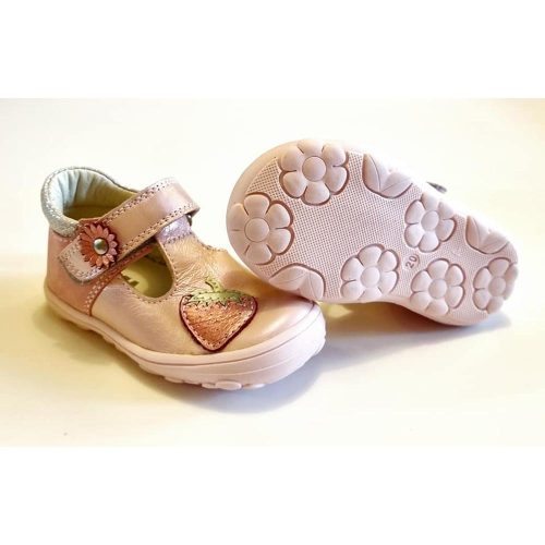 Linea szandálcipő lányoknak 